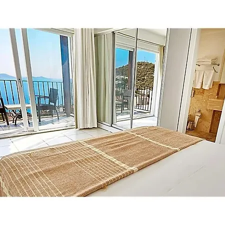 Sleeps 8 Pool Air Con Wifi Villa Kalkan